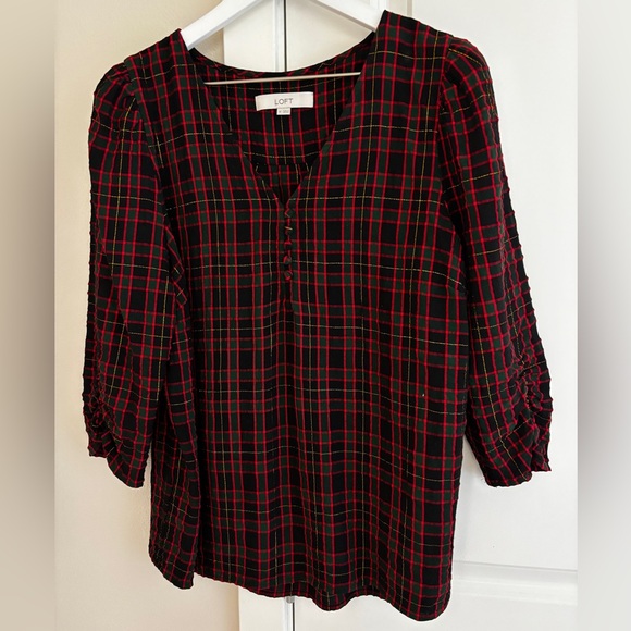 LOFT Shimmer Plaid Shirred V-neck Blouse, 3/4 Sleeves Holiday Christmas Top - Picture 3 of 12